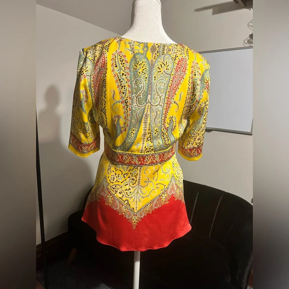Elie Tahari Paisley Print Blouse l PTP 17 - Picture 3 of 5